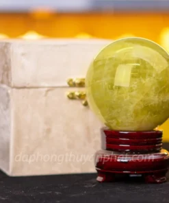 Qủa Cầu Phong Thủy Đá Thạch Anh Vàng 1,7kg, 10.5cm - M19773