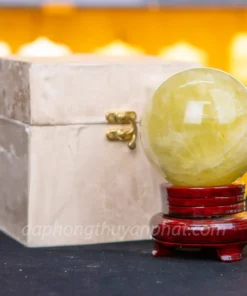 Qủa Cầu Phong Thủy Đá Thạch Anh Vàng 1,35kg - 9,5cm - M19772