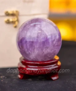 Quả Cầu Phong Thủy Đá Thạch Anh Tím - 0,71kg - 8cm M25989
