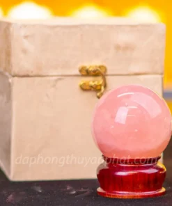 Quả Cầu Phong Thủy Đá Thạch Anh Hồng Có Sao* 0,56kg - 7,3cm - M23810