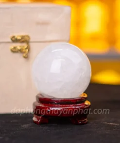 Qủa Cầu Phong Thủy Đá Thạch Anh Trắng 0,68kg - 8cm - M060611