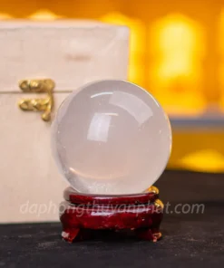 Qủa Cầu Phong Thủy Đá Thạch Anh Trắng 0,95kg - 9cm - M26070