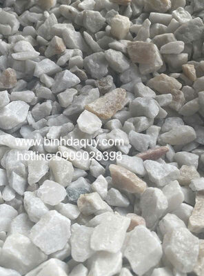 Đá Thạch Anh Trắng Vụn Dải Mộ, Đá Thạch Anh Trắng Thô