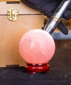 Qủa Cầu Phong Thủy Đá Thạch Anh Hồng 0.66kg - 7,9cm - M0315 VIP 6A có SAO