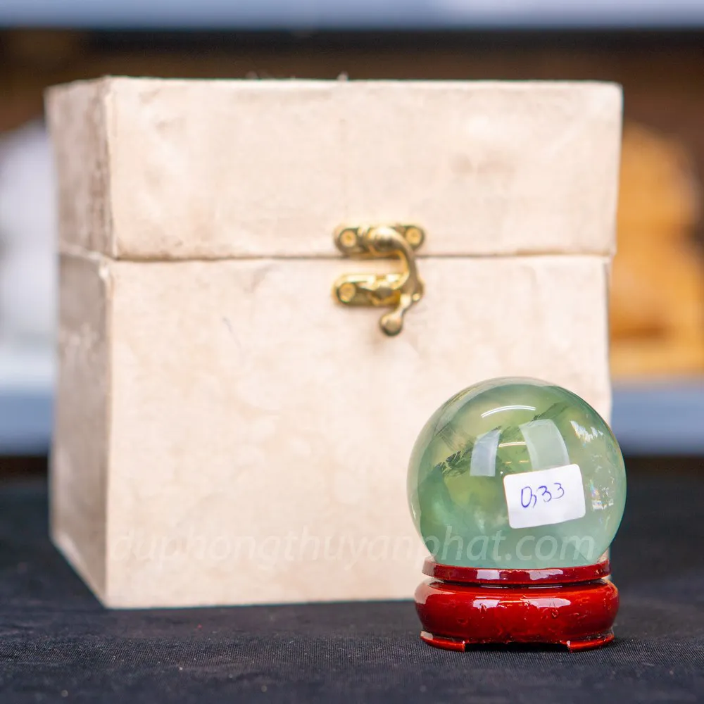 Quả Cầu Thạch Anh Xanh - Fluorite Xanh Trong Thấu Quang VIP 0.33kg - 6cm M227234
