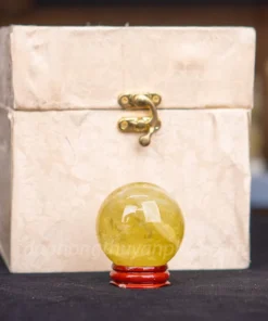 Quả Cầu Phong Thủy Đá Thách Anh Vàng 0.2kg - 5.5cm M26060