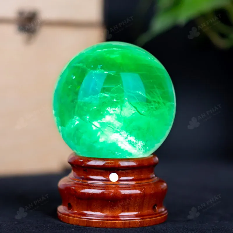 Quả Cầu Thạch Anh Xanh - Fluorite Xanh - 1,35Kg - M2650135