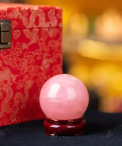 Quả Cầu Phong Thủy Đá Thạch Anh Hồng - 0,34Kg - M0573034