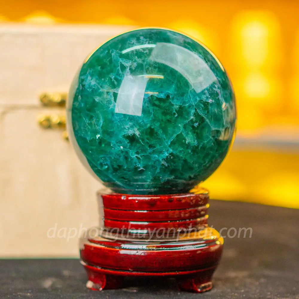 Quả Cầu Thạch Anh Xanh - Fluorite Xanh 1,89kg - 10,5cm - M227216