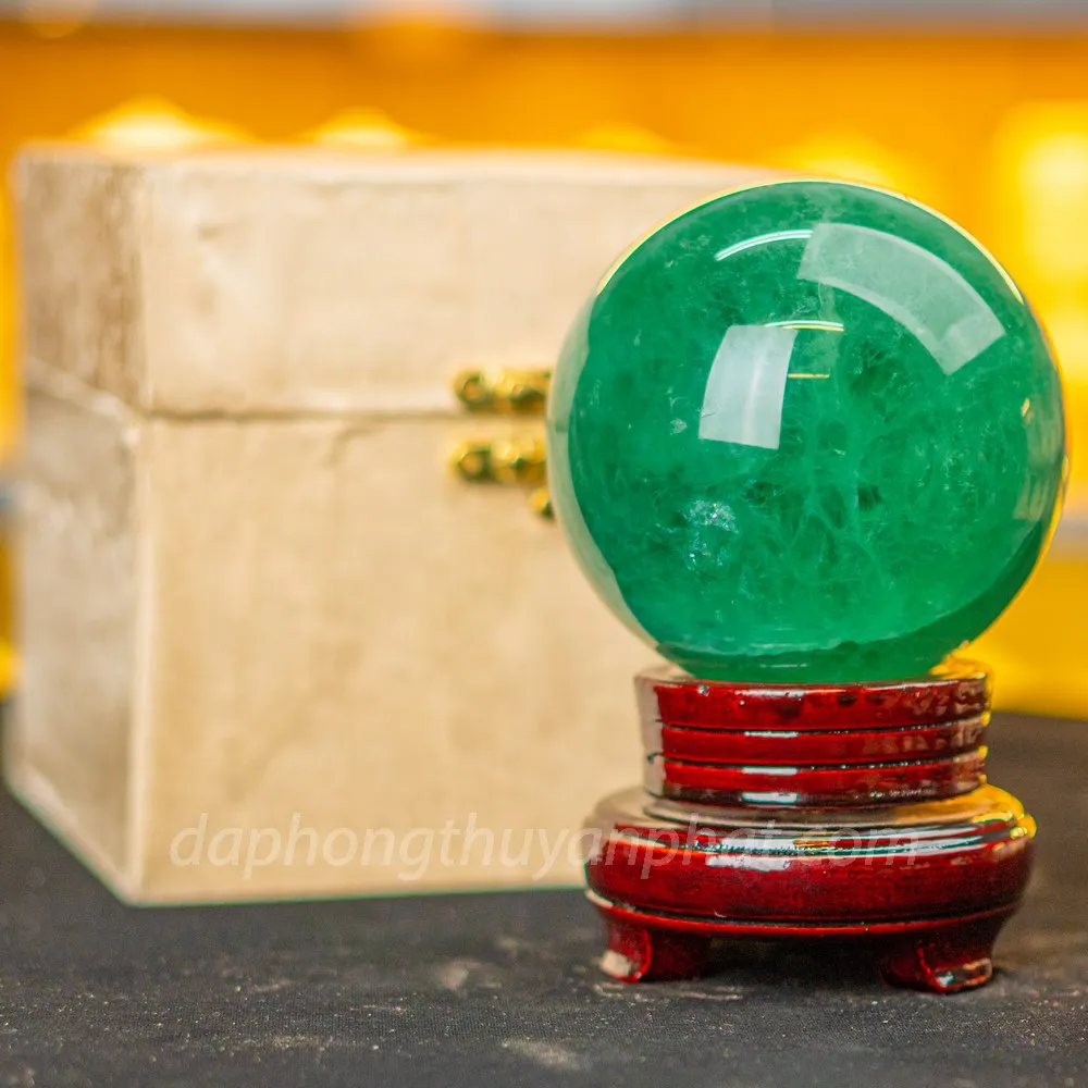 Quả Cầu Thạch Anh Xanh - Fluorite Xanh 1,72kg - 10cm - M22725