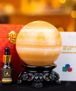 Quả Cầu Đá Phong Thủy Hoàng Long (Onyx) Vàng - 1,4kg - M1836143