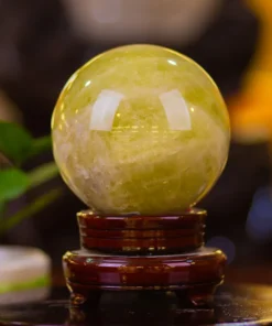 Quả Cầu Phong Thuỷ Thạch Anh Vàng 2,6kg - M05942
