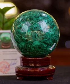 Quả Cầu Phong Thuỷ Đá Lông Công 3.3kg - M23418