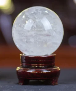Quả Cầu Phong Thuỷ Thạch Anh Trắng 1.39kg - M08895