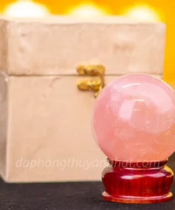 Quả Cầu Phong Thủy Đá Thạch Anh Hồng Có Sao* 0,8kg - 8,2cm M2381-2