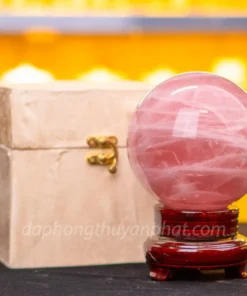 Quả Cầu Phong Thủy Đá Thạch Anh Hồng 2,11kg - 11cm - M23815