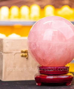Quả Cầu Phong Thủy Đá Thạch Anh Hồng Có Sao* 7,96kg - 17,5cm M057314