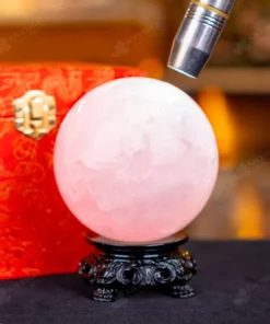 Quả Cầu Phong Thủy Đá Thạch Anh Hồng - 1,1kg - M147911