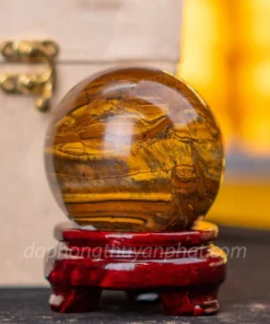 Quả Cầu Đá Thạch Anh Đỏ Mắt Hổ Nâu Vàng - 0,7kg M03900