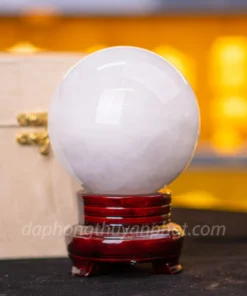 Qủa Cầu Phong Thủy Đá Thạch Anh Trắng - 1,83kg - 11cm - M060615