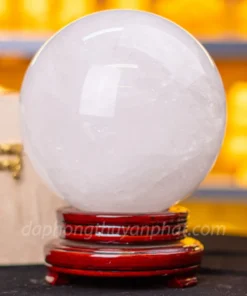 Qủa Cầu Phong Thủy Đá Thạch Anh Trắng - 7,55Kg - 17cm - M060617