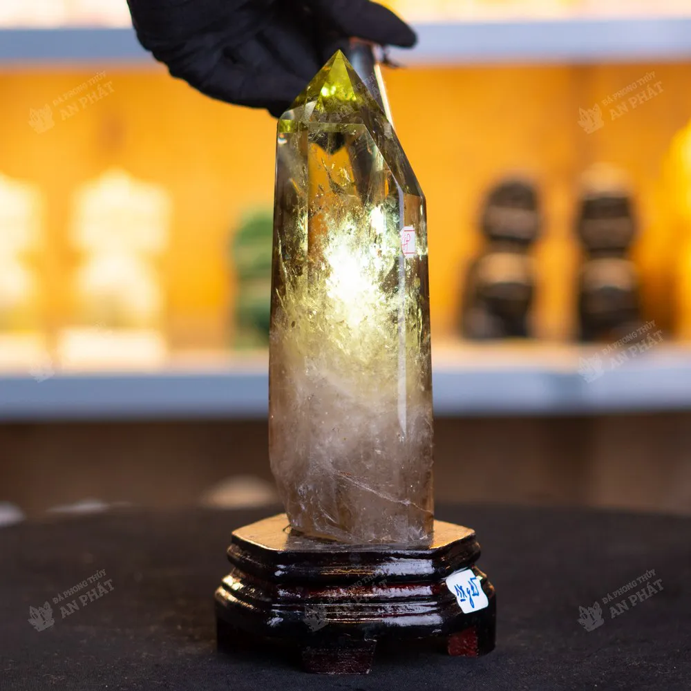 Trụ Đá Thạch Anh Vàng - 1,15kg M2724