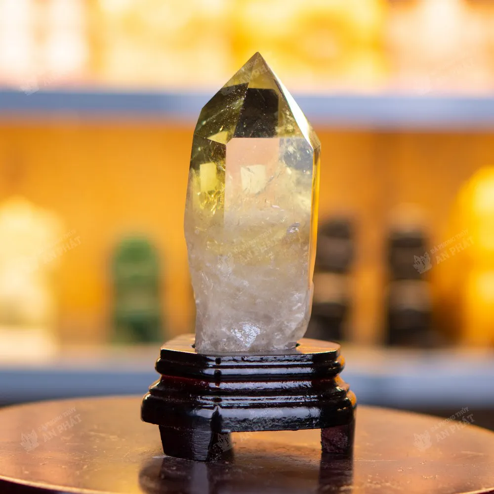 Trụ Đá Thạch Anh Vàng - 0,67kg M2724