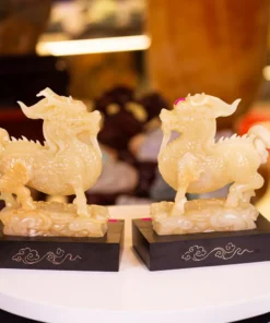 Kỳ Lân Phong Thủy Để Bàn Ngọc Onyx Vàng Vip - M2297