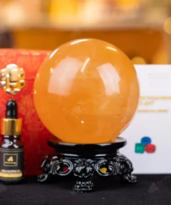 Quả Cầu Phong Thủy Canxit Vàng - 1,5kg - M290615