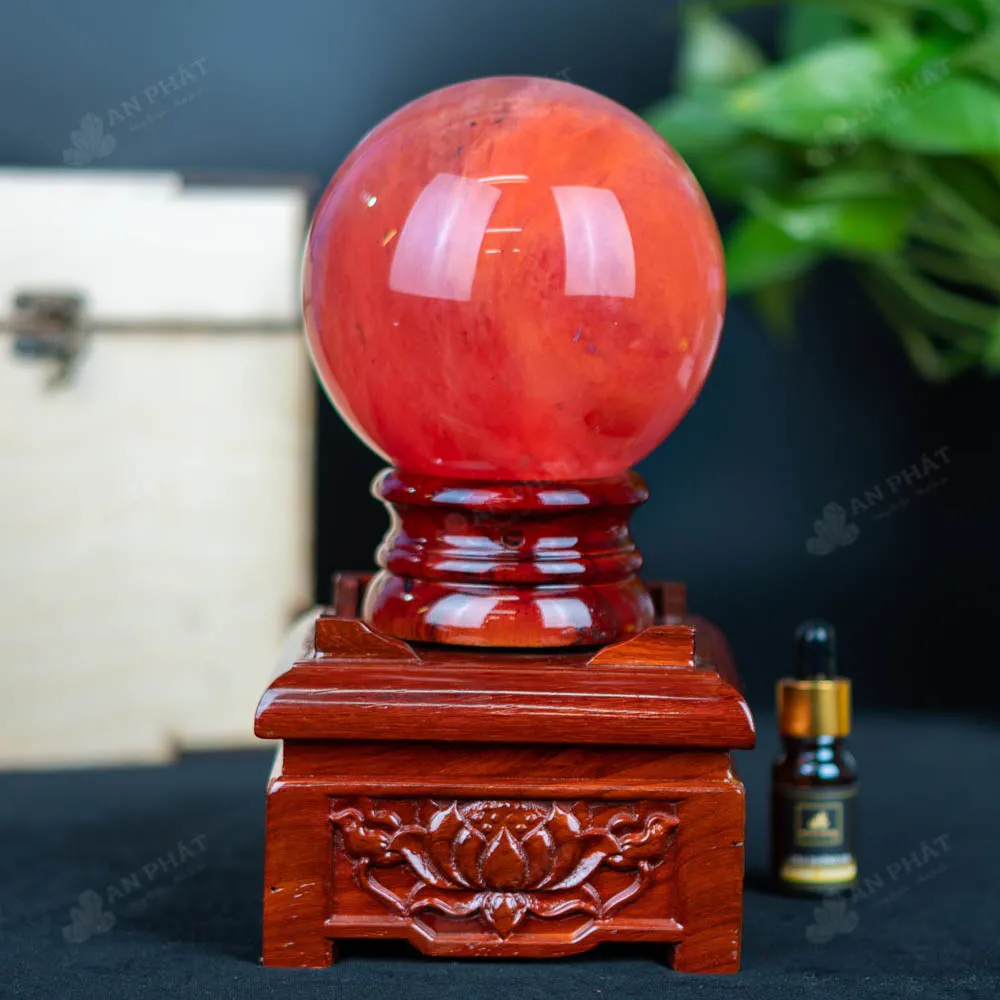 Quả Cầu Đá Núi Lửa Đỏ - 1,85 Kg - M2157185