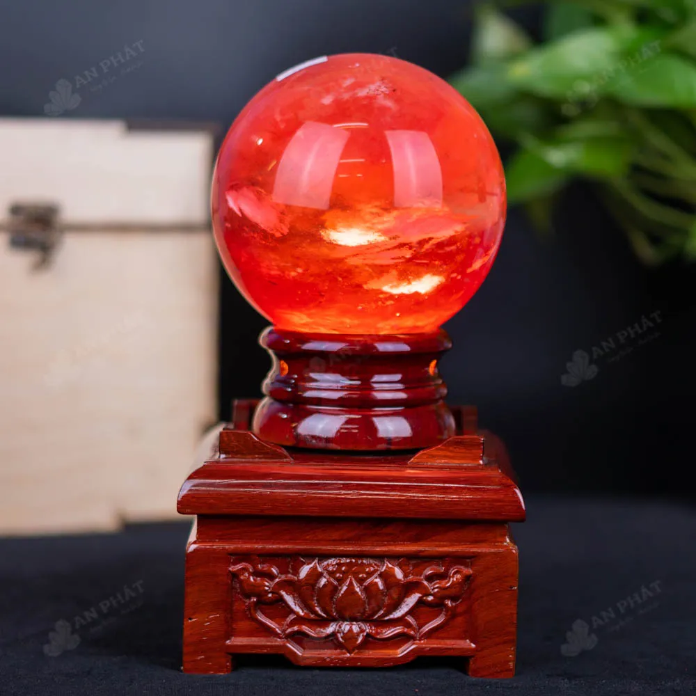 Quả Cầu Đá Núi Lửa Đỏ - 1,85 Kg - M2157185