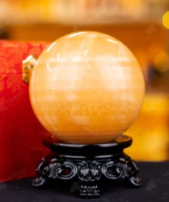 Quả Cầu Đá Phong Thủy Hoàng Long (Onyx) Vàng - 1,4kg - M1836140