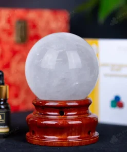 Quả Cầu Phong Thủy Đá Thạch Anh Trắng - 0,83Kg - M0606083