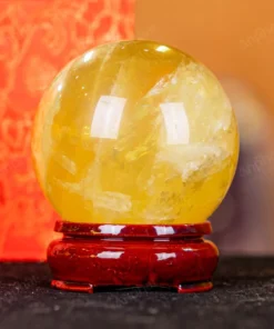 Quả Cầu Phong Thủy Đá Thạch Anh Vàng 2A Có Sao - 0,4kg - M260604