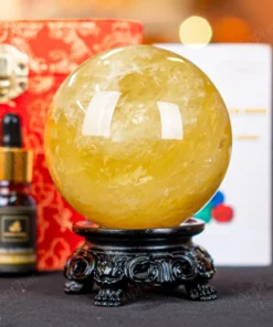 Quả Cầu Phong Thủy Đá Thạch Anh Vàng 2A Có Sao - 0,8kg - M260608