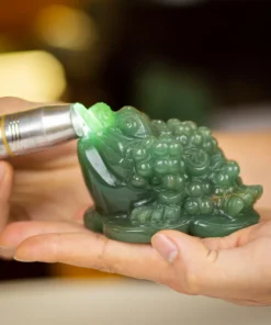 Cóc Ngậm Tiền Màu Xanh | Thiềm Thừ (Cóc 3 Chân, Cóc Ngậm Tiền) Thạch Anh Xanh 0,57Kg - M13632