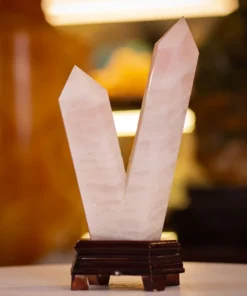 Trụ Thạch Anh Hồng 3,02kg - M07534